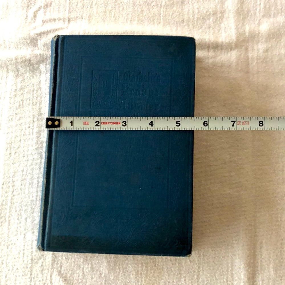 Catholic Maryknoll Missal prayer book. 1961 daily missal of the mystical body - Picture 10 of 10